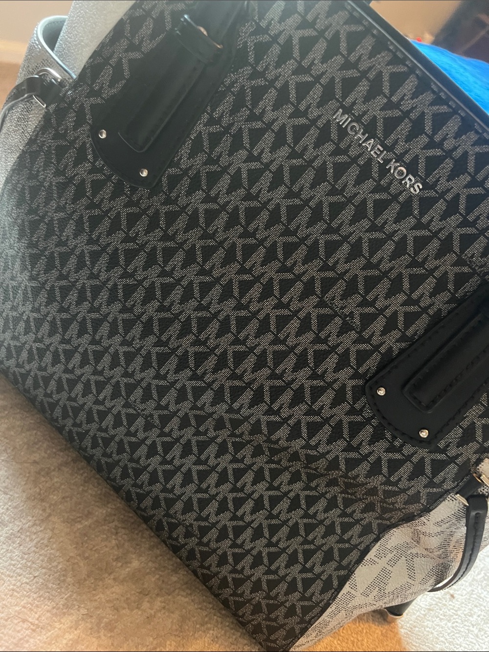 Michael Kors Black and Silver Voyager Signature Tote - Picture 4 of 10